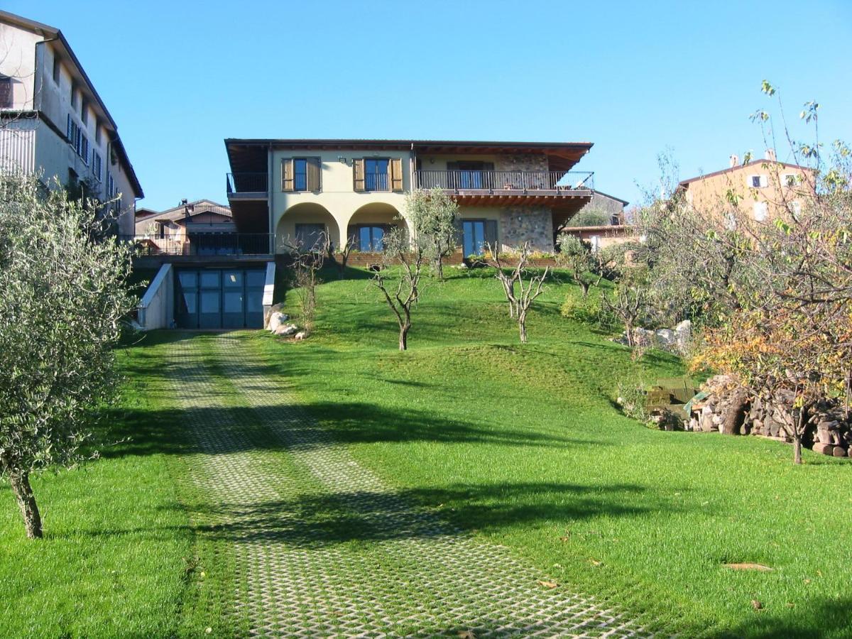 Antiche Mura Casa Vacanze Puegnago del Garda Exterior photo