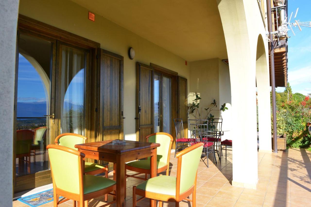 Antiche Mura Casa Vacanze Puegnago del Garda Exterior photo